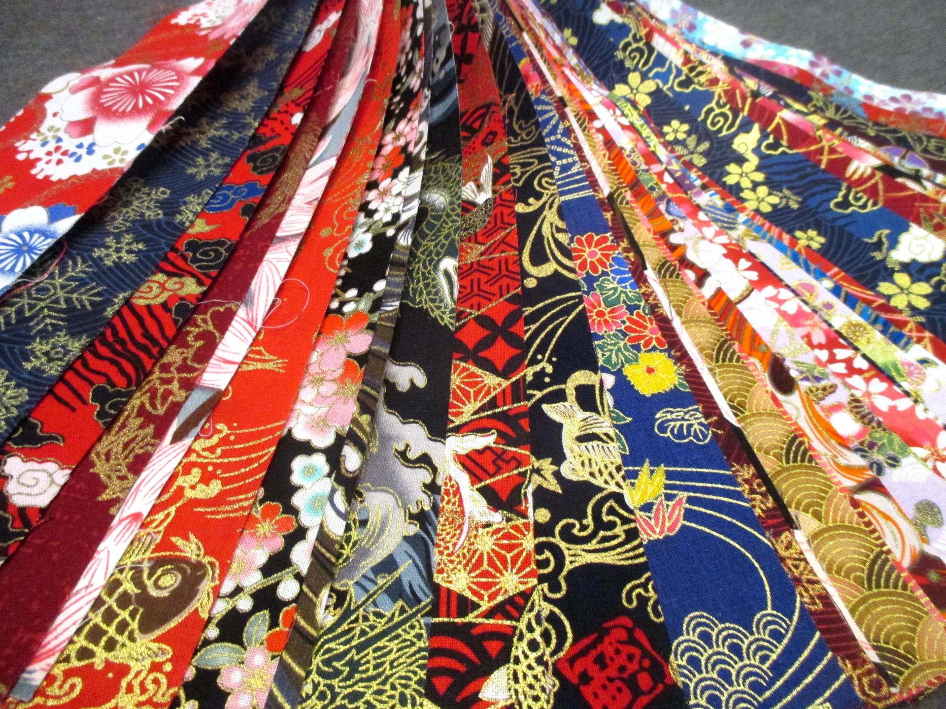 Jelly Roll, Fabric Strips Bundle, All Cotton - Multiple Colors, for Crafting, Rugs, Baskets, Patchwork, and Quilting